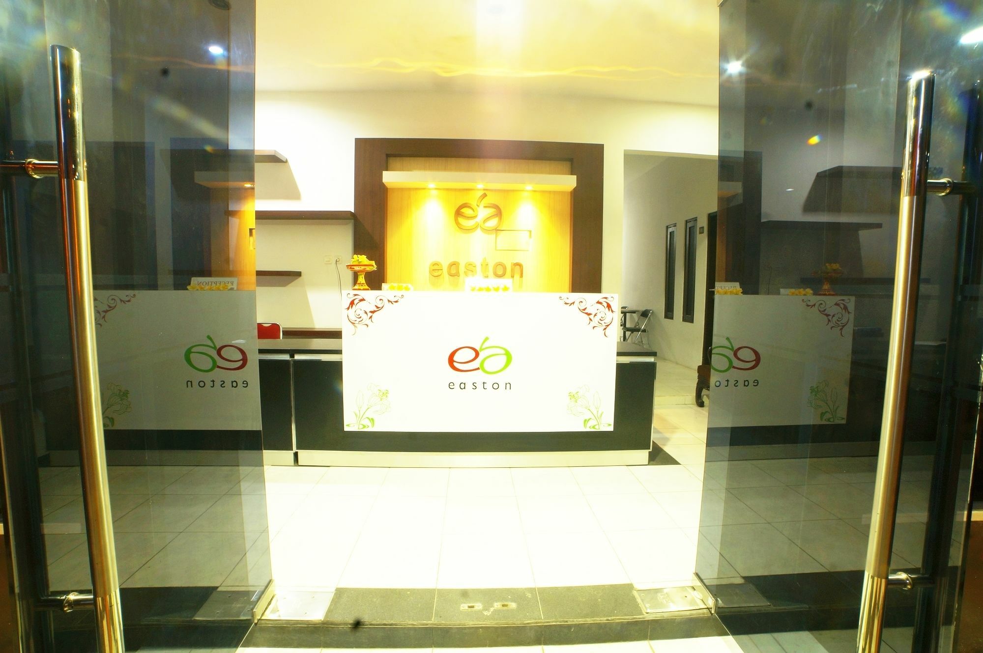 Easton Kuta Homestay Εξωτερικό φωτογραφία