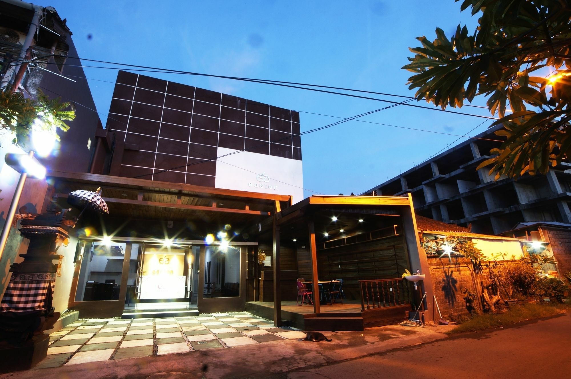 Easton Kuta Homestay Εξωτερικό φωτογραφία