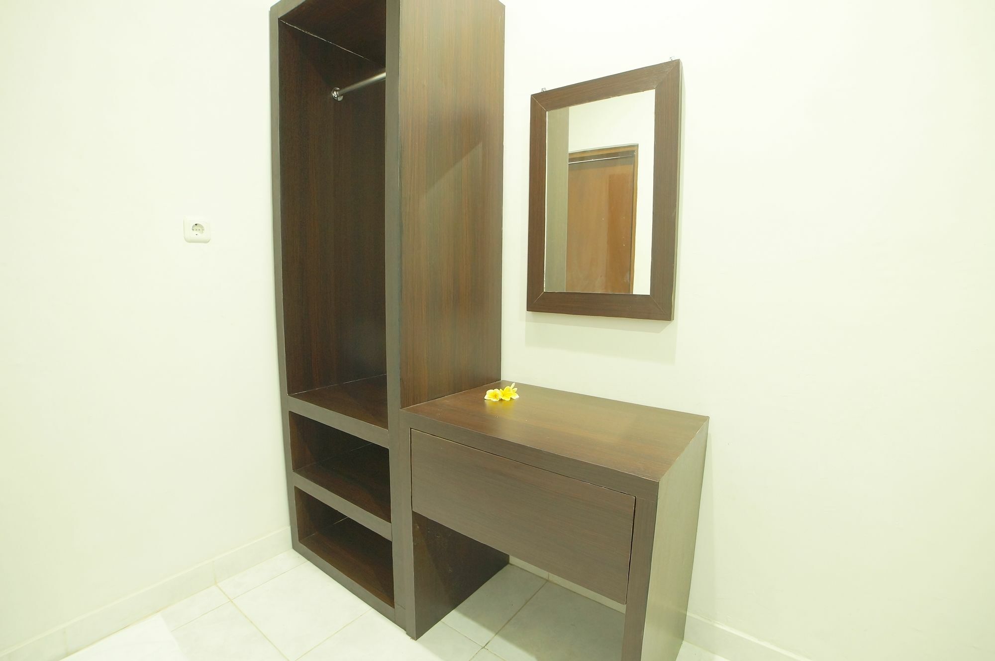 Easton Kuta Homestay Εξωτερικό φωτογραφία