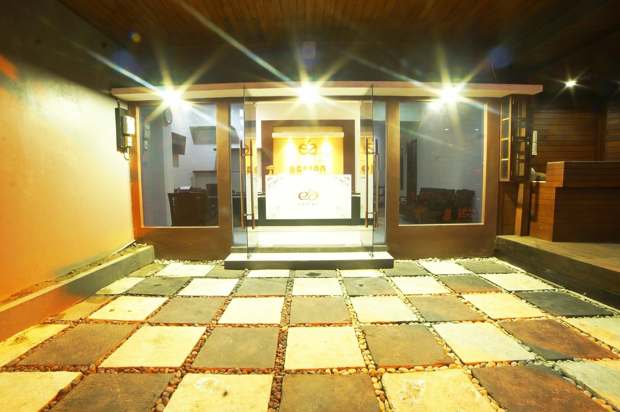 Easton Kuta Homestay Εξωτερικό φωτογραφία
