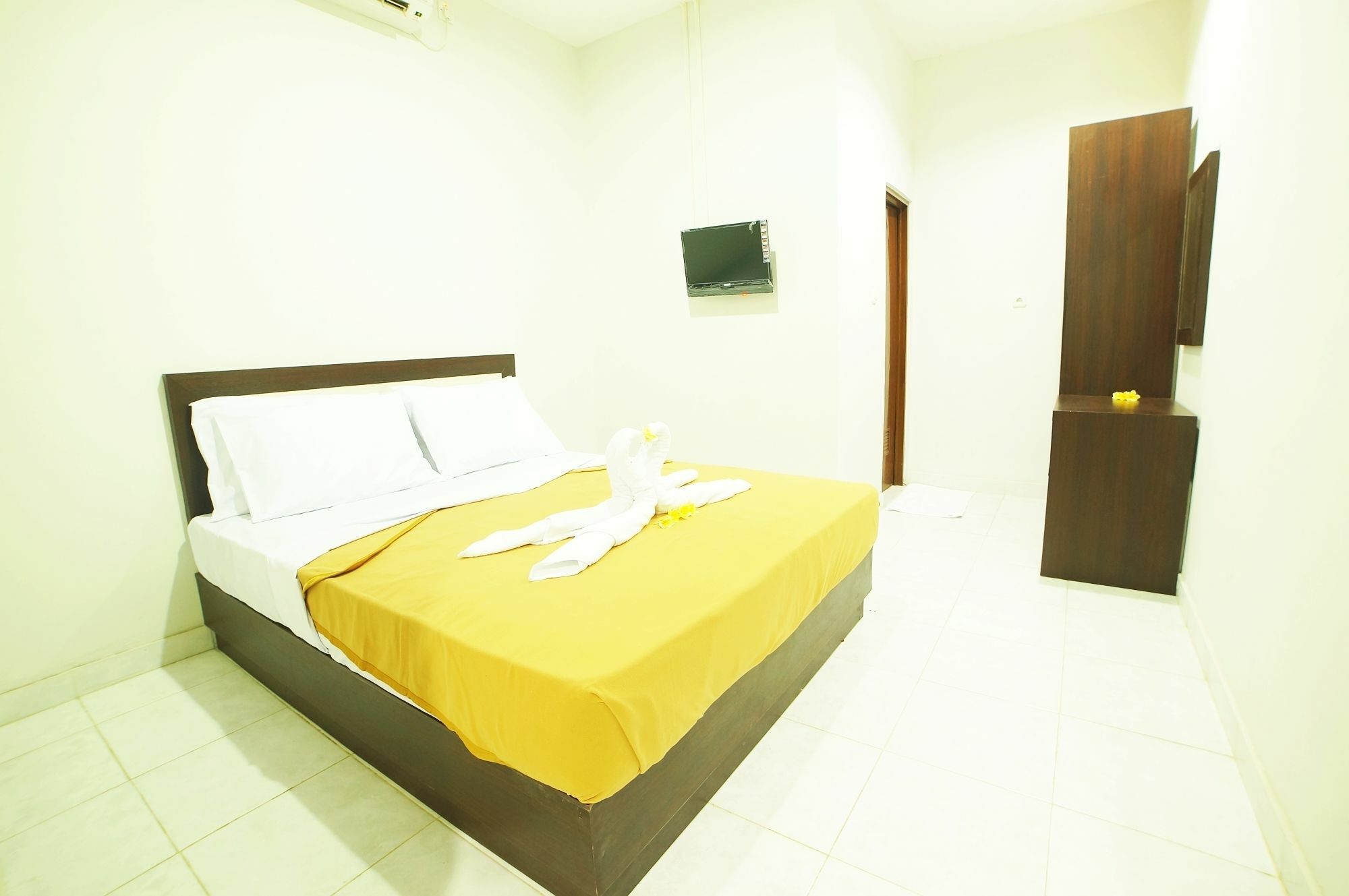Easton Kuta Homestay Εξωτερικό φωτογραφία